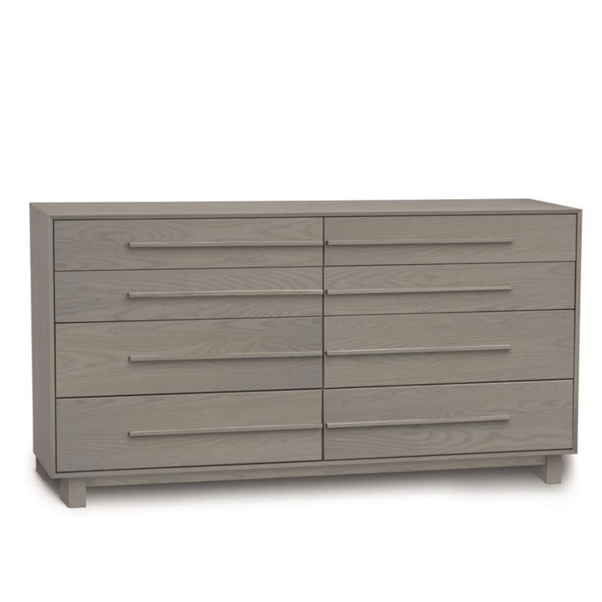 Copeland Sloane 8 Drawer Dresser in Oak