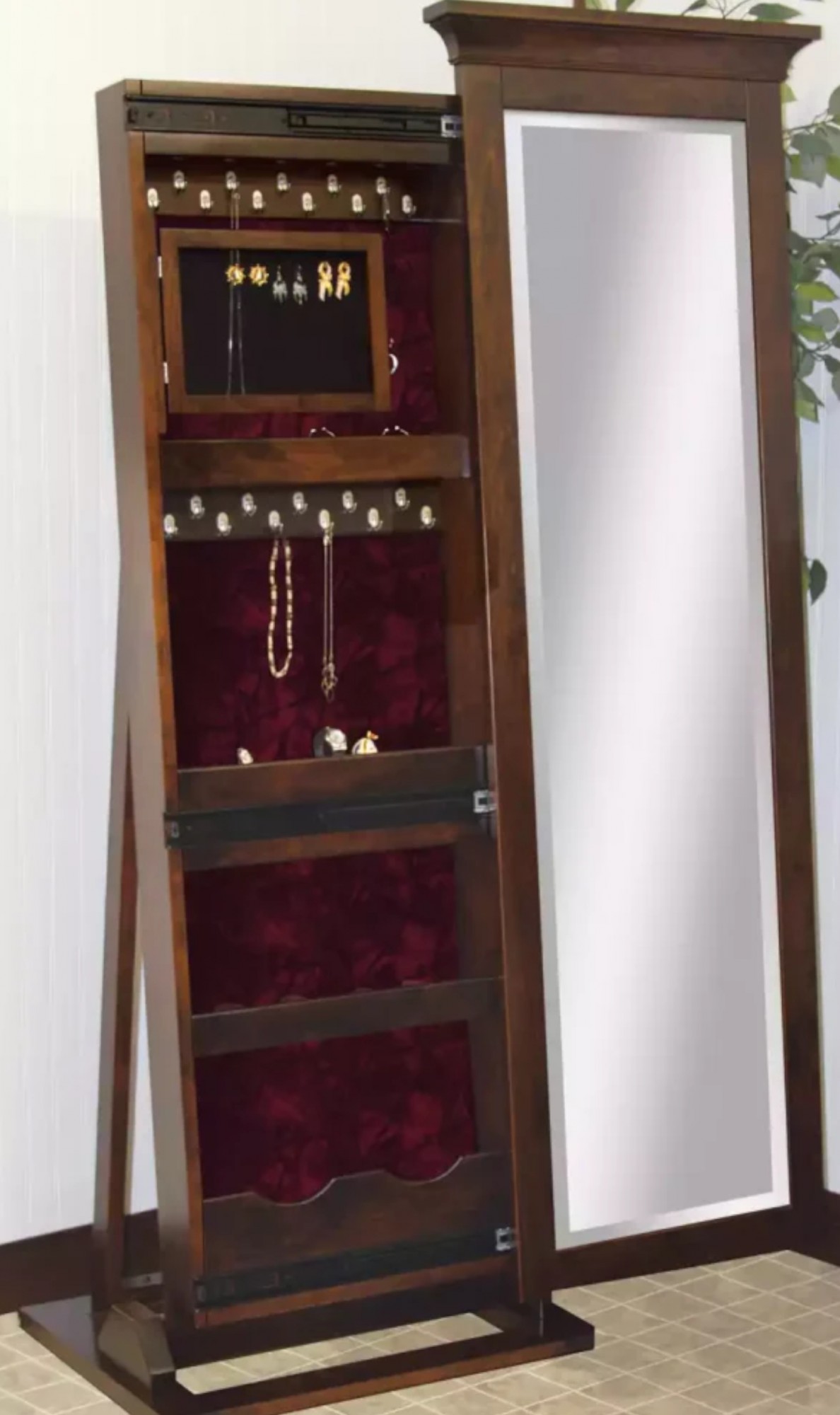 Arlington Leaner Jewelry #1045-101