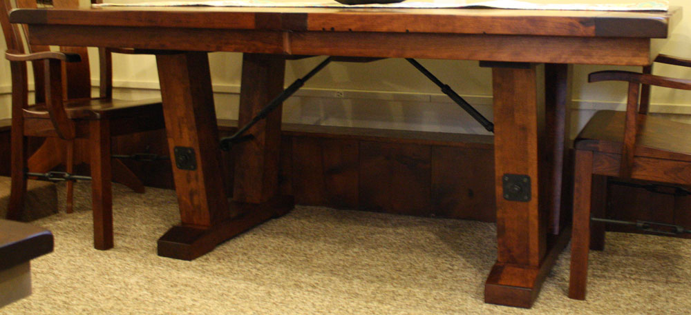 Bayfield Table Base
