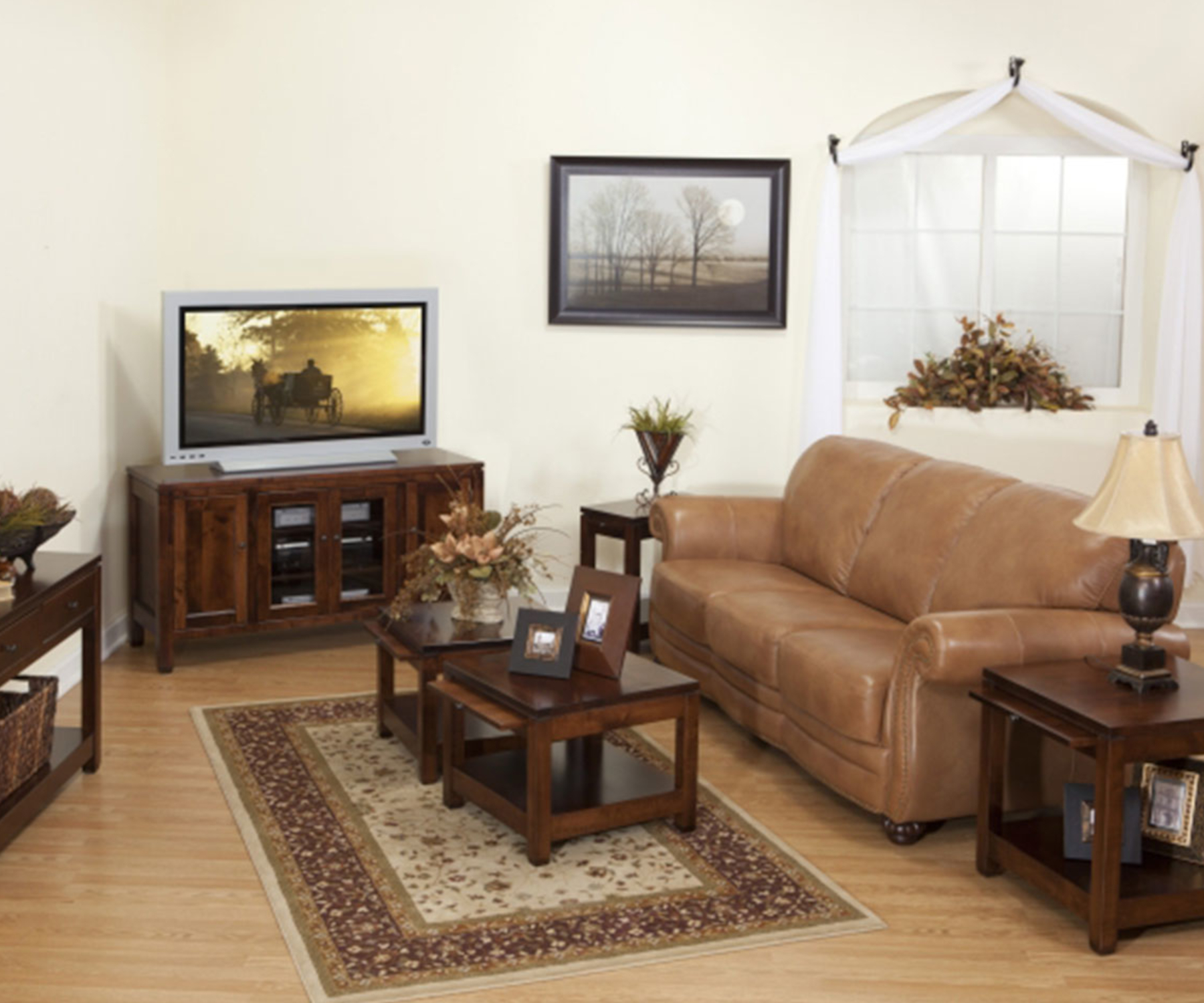 Antigo Occasional Tables