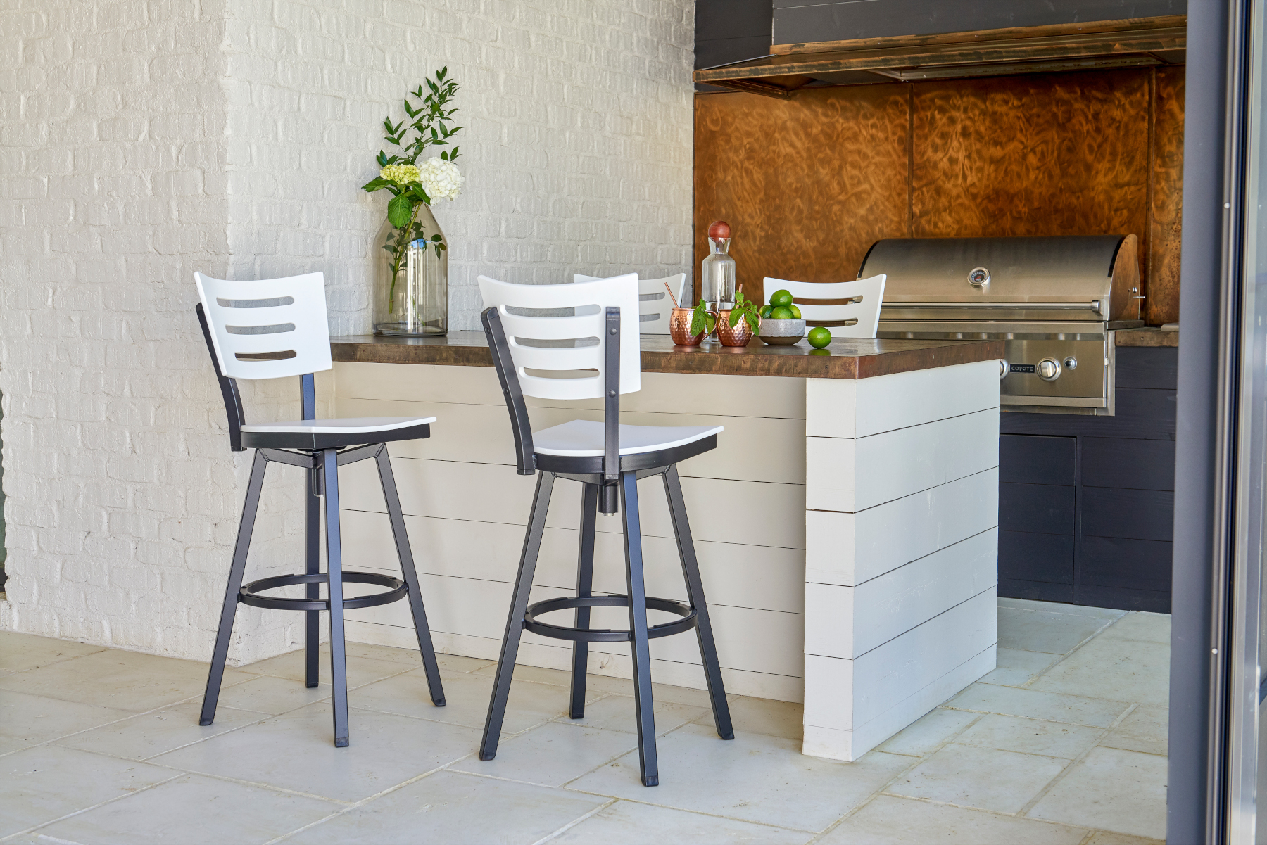 Avant MGP Aluminum Collection by Telescope Casual