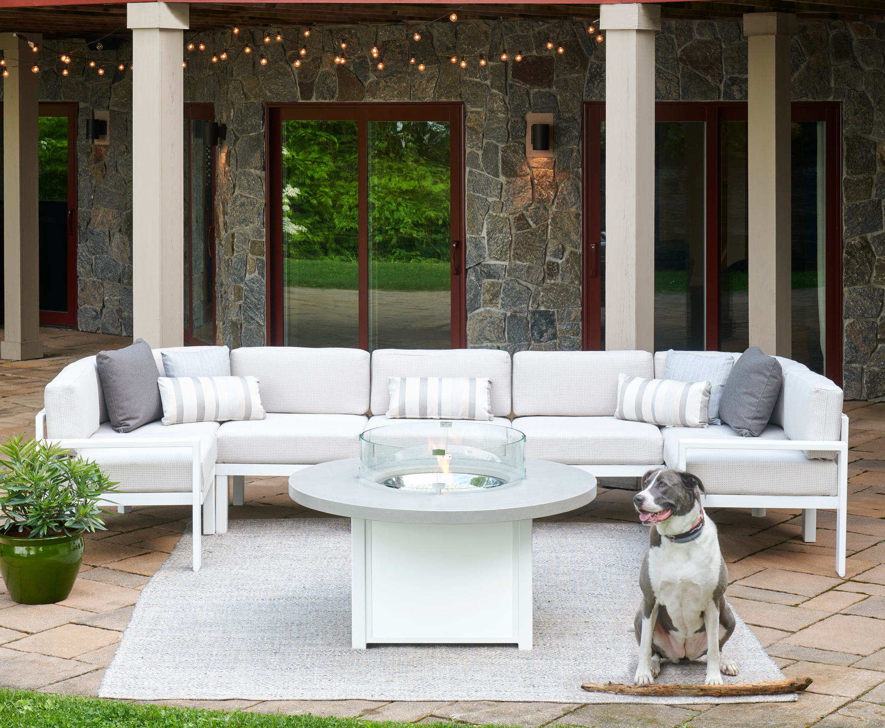 Larssen Cushion Sectional