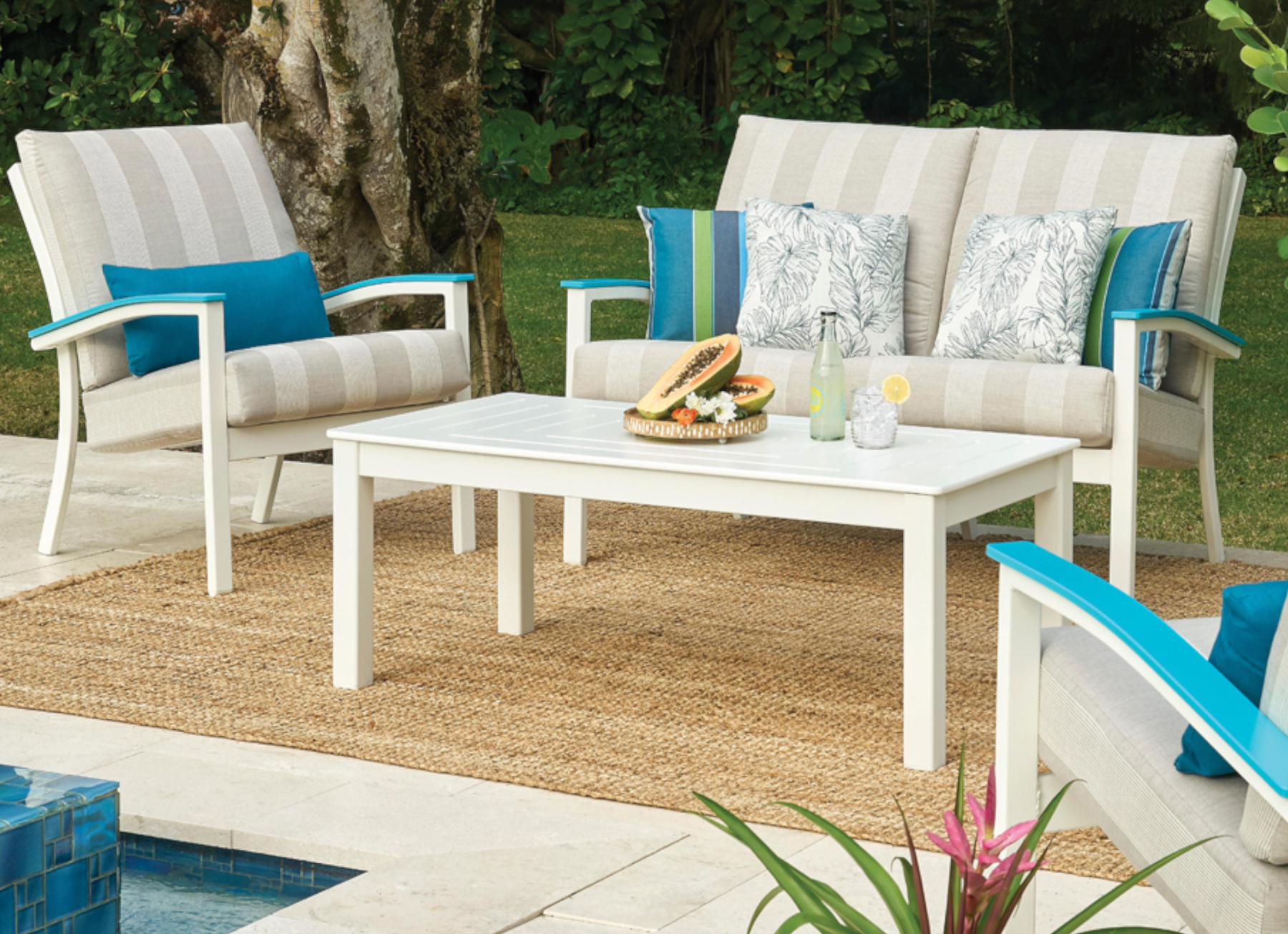 Rectangular MGP Dash Top Coffee Table Setting