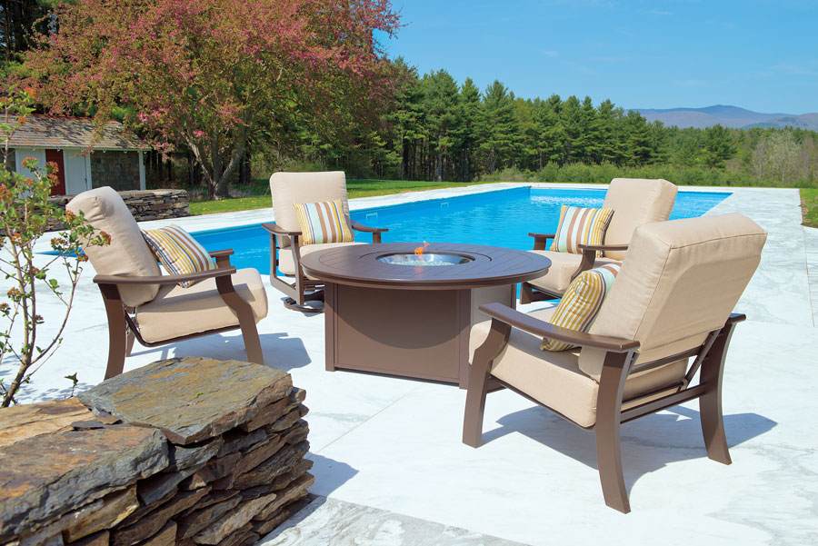 Telescope Casual Fire Table Collection