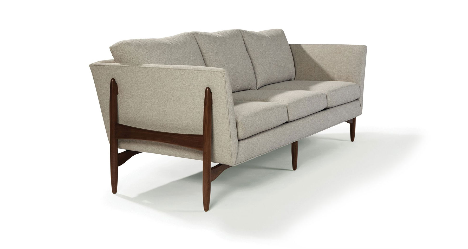 Thayer Coggin 1532-303 Finn Sofa